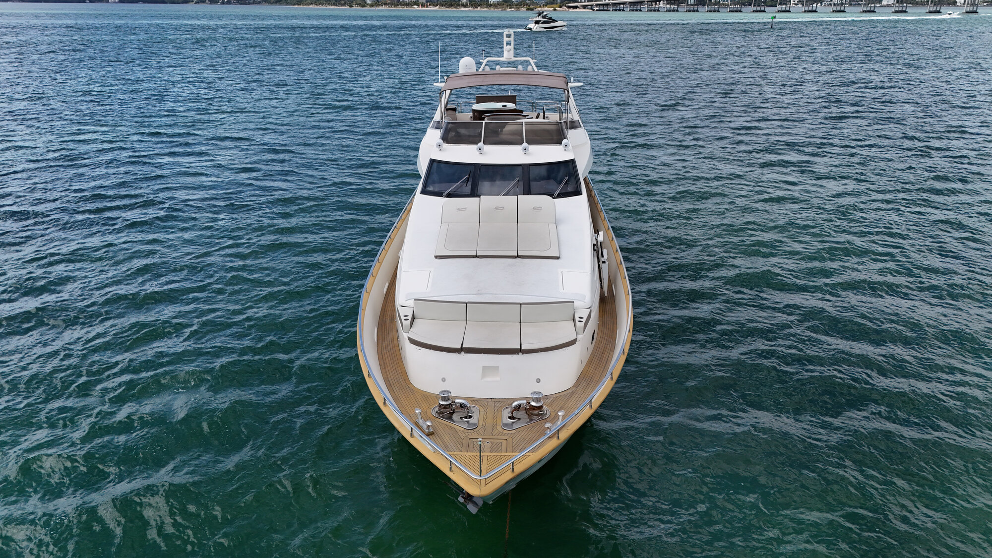 100FT DANIELA Miami yacht rental 3
