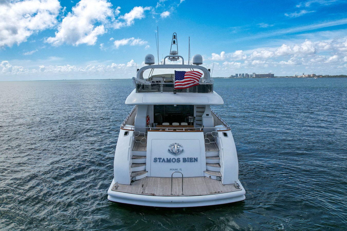 110FT MAIORA Miami yacht rental 6