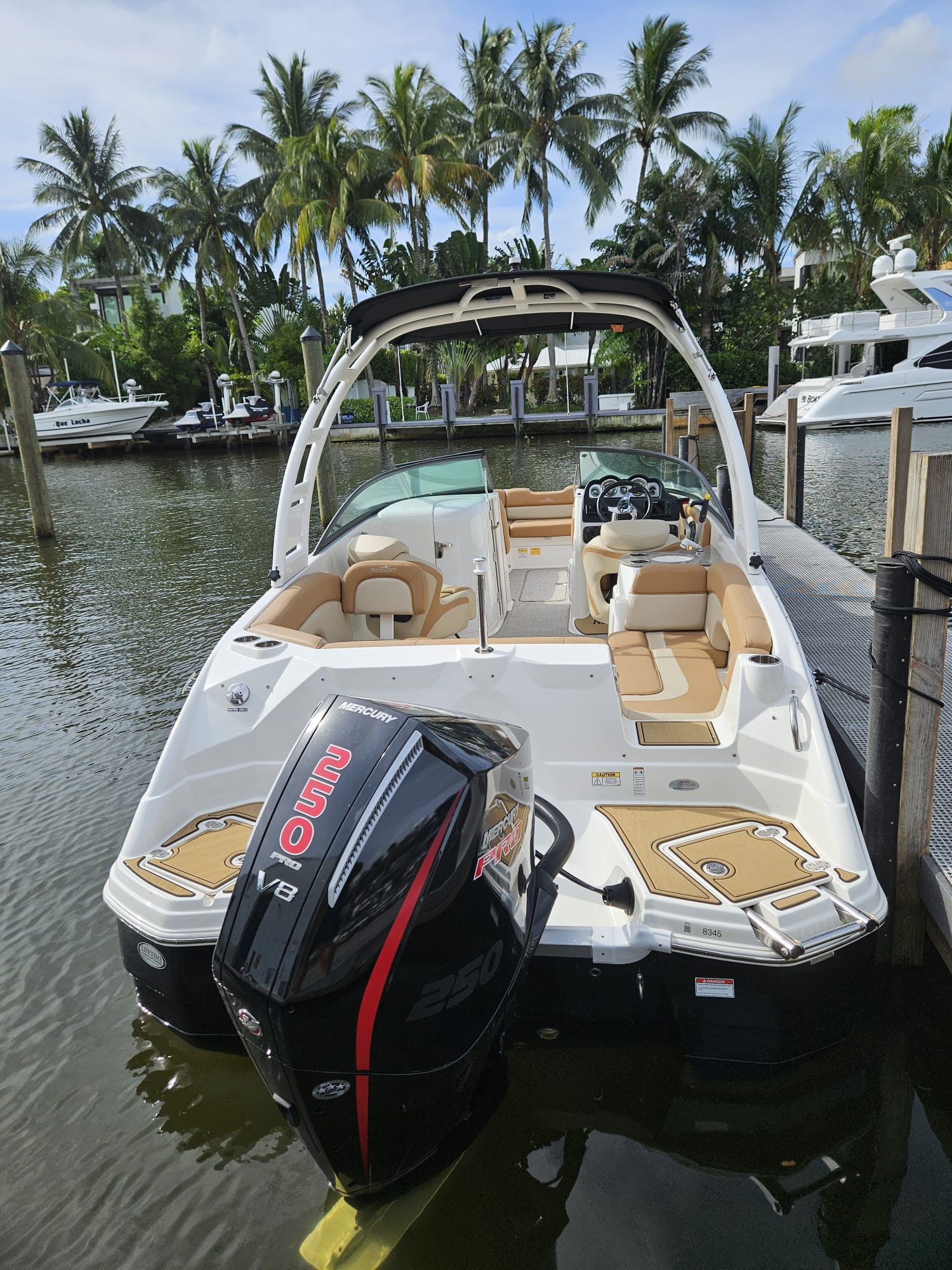 24FT NAUTIC STAR Miami yacht rental 6