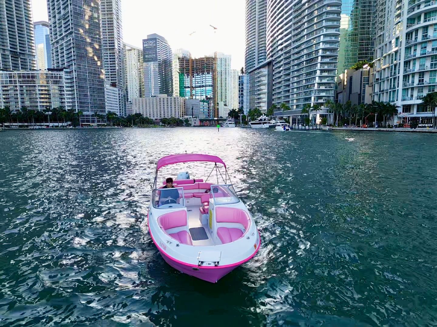 26FT BAYLINER — Speedboat in Miami