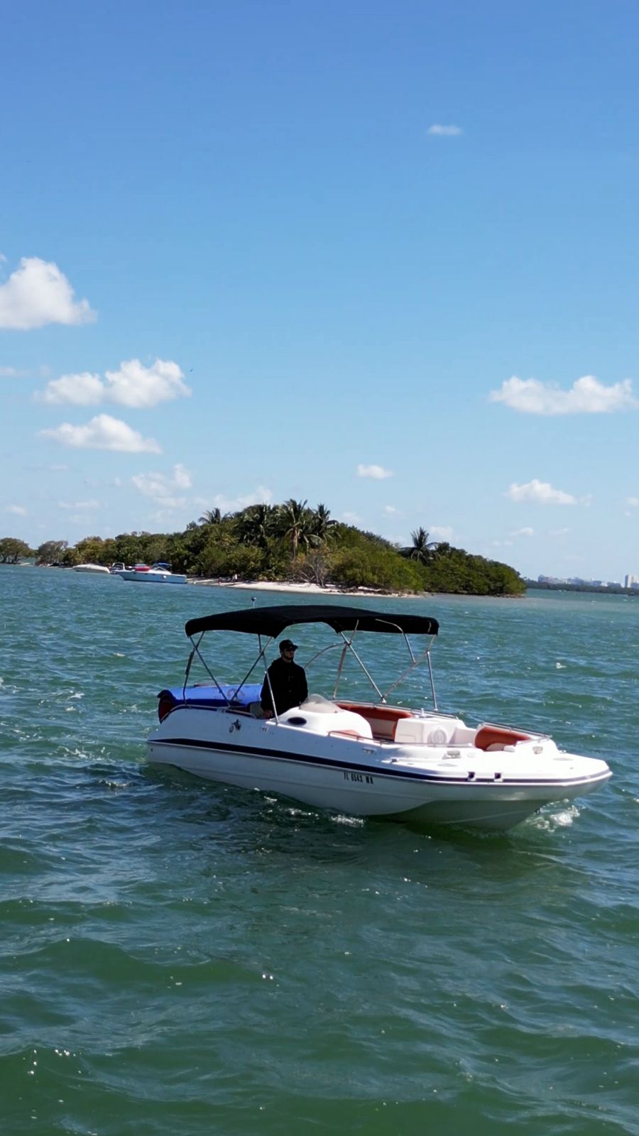Hurricane 26FT — 26ft Speedboat in Miami