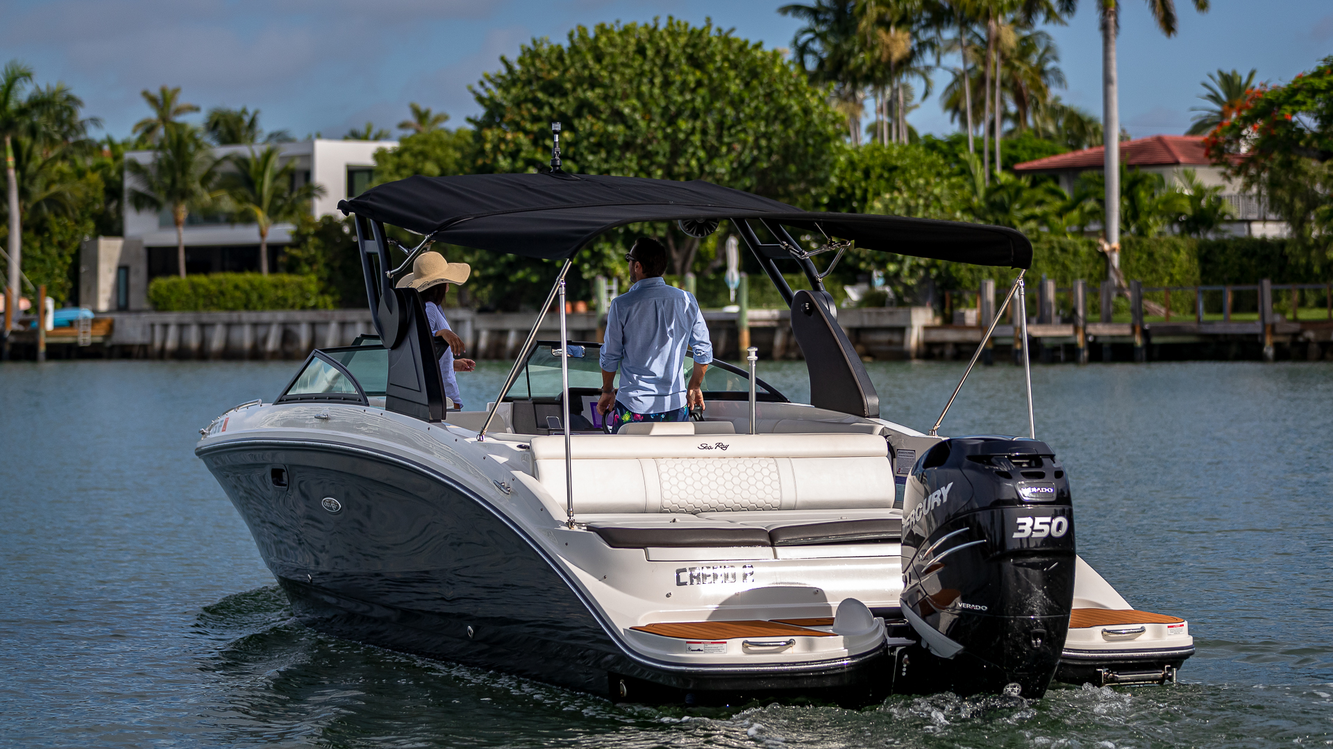 29FT SEARAY rental in Miami