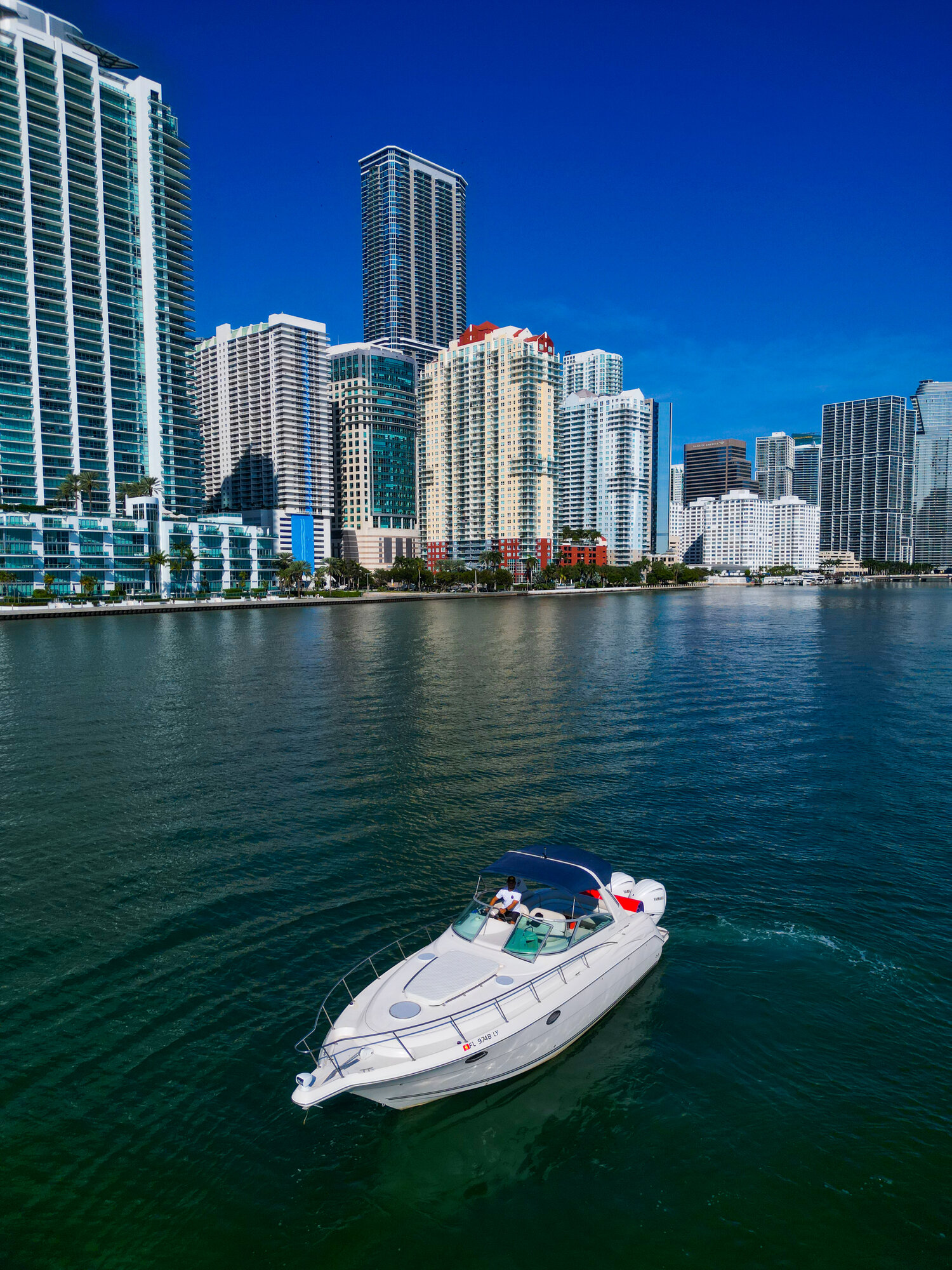 37FT MONTERRY I Miami yacht rental 2