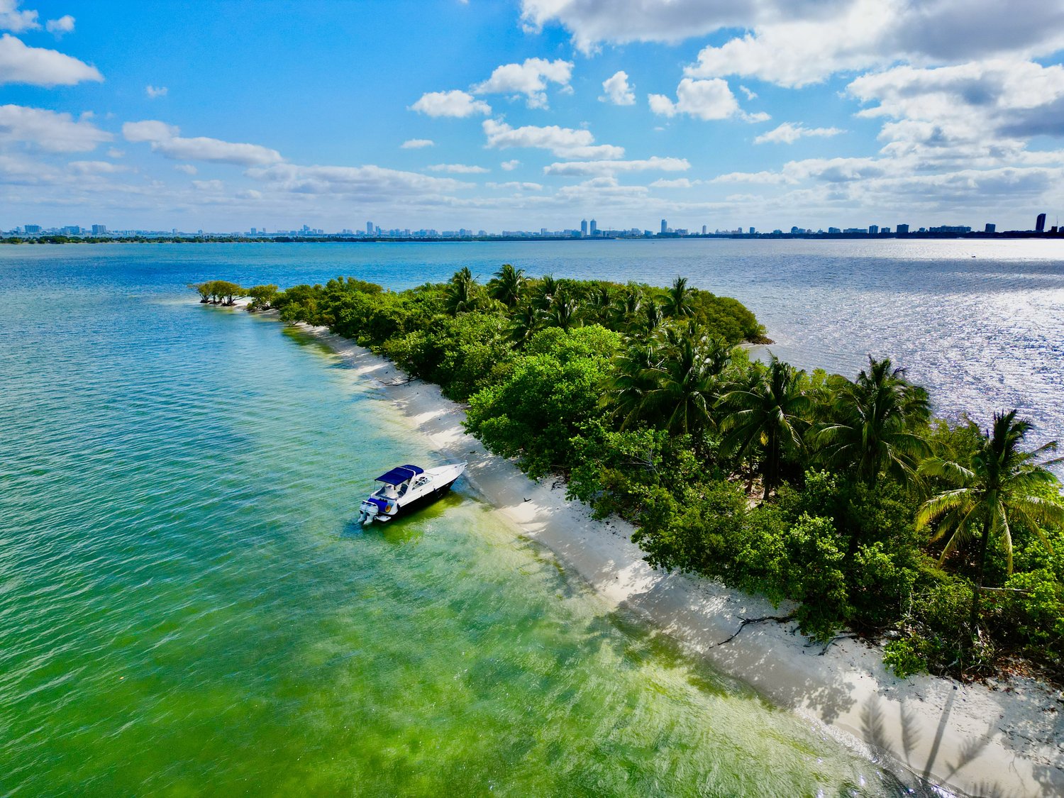 37FT MONTERRY II Miami yacht rental 4