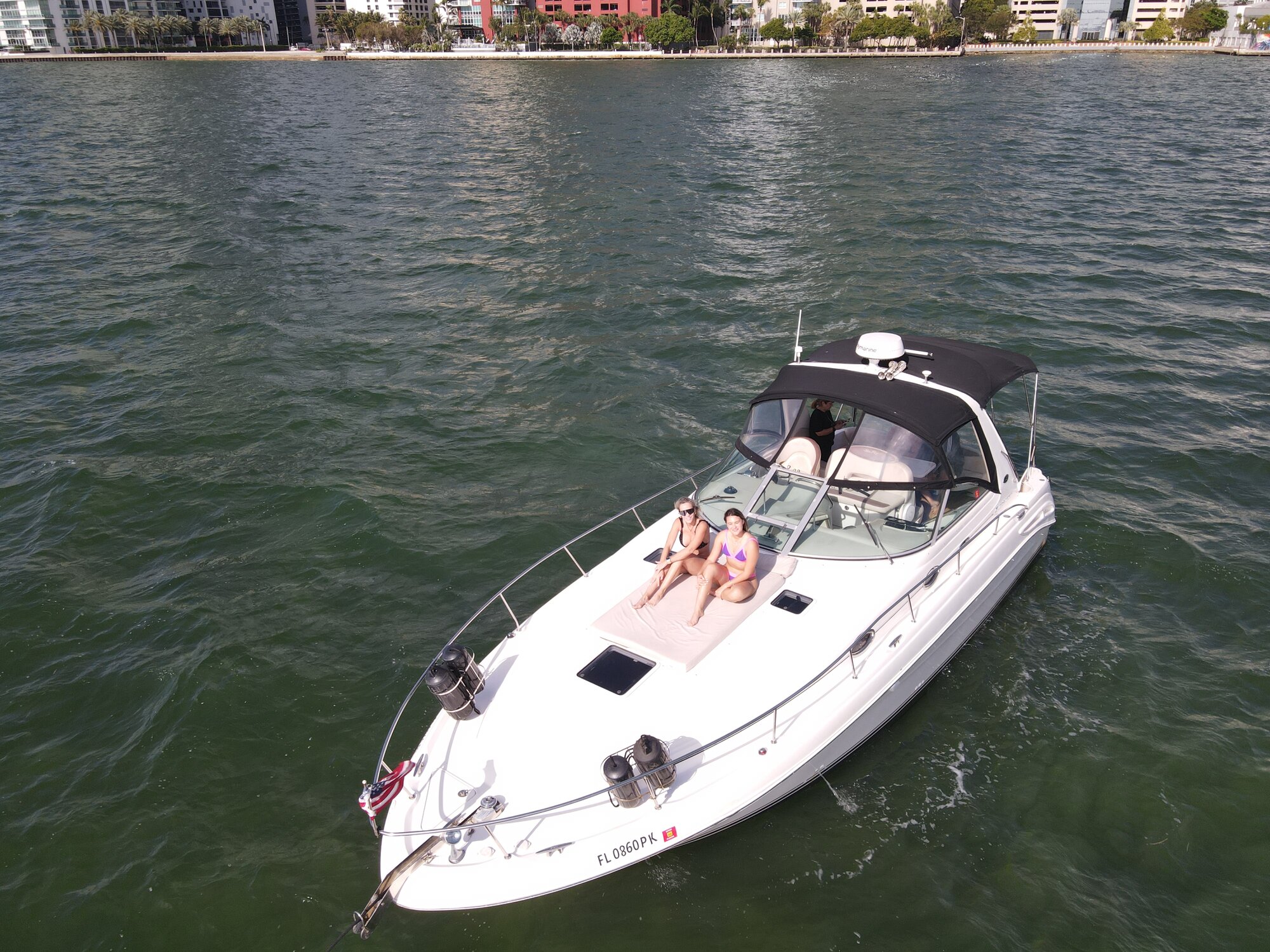 37ft Sundancer Miami yacht rental 2