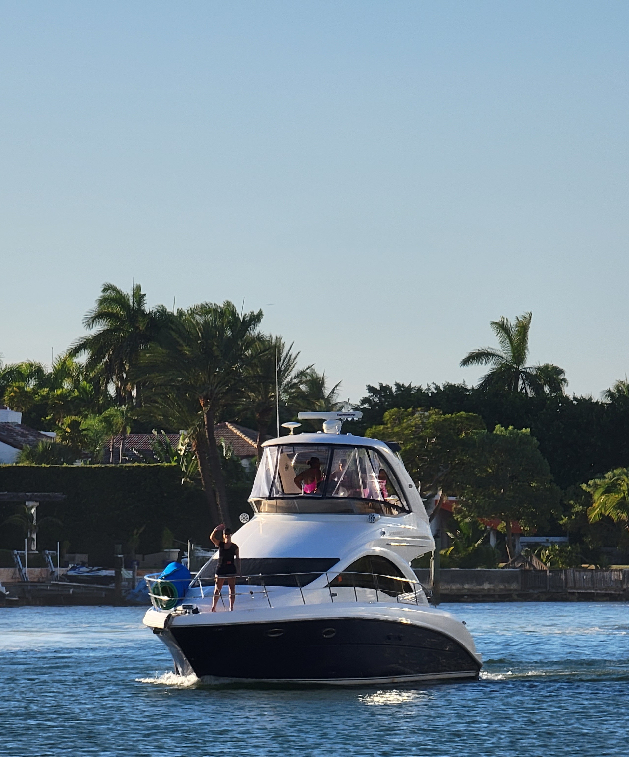 40ft Sea Ray Sedan Bridge (NEW) North Bay Village yacht rental 4