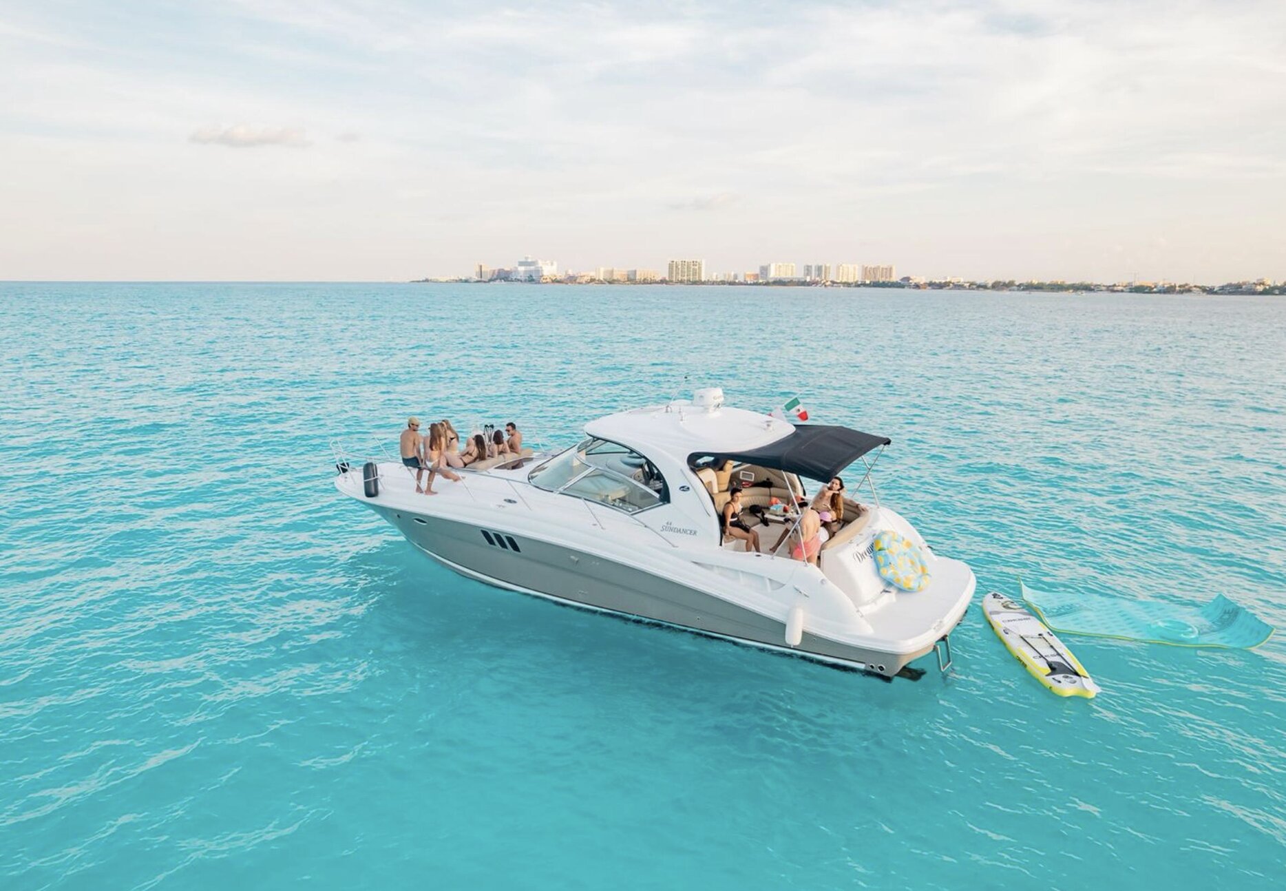44ft sea ray Cancun — 44ft Yacht for rent in Cancún