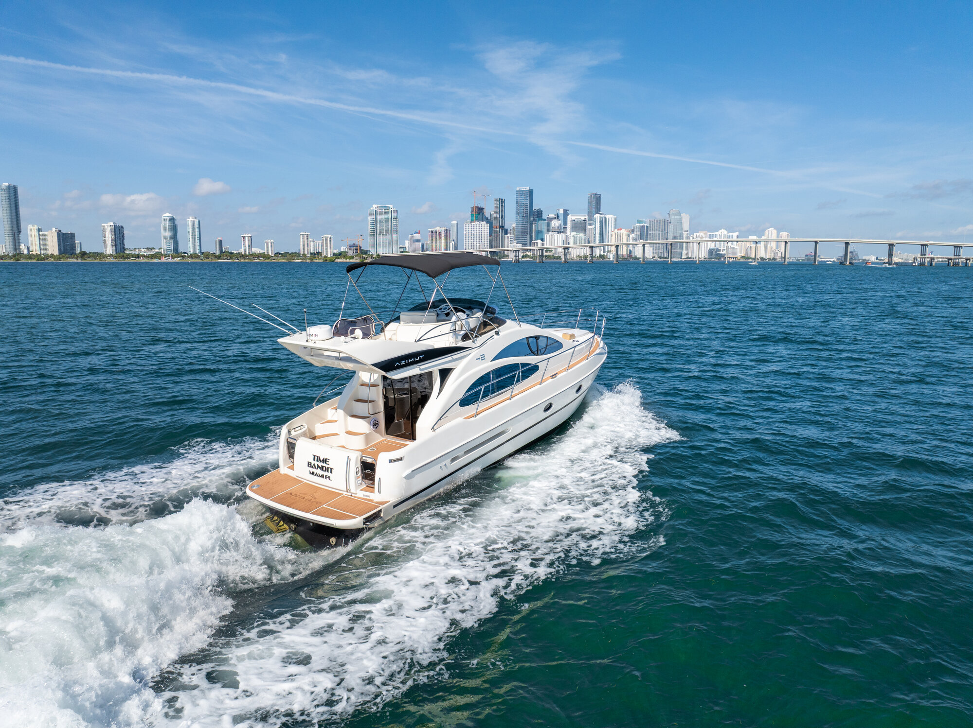 45FT AZIMUT Miami yacht rental 2