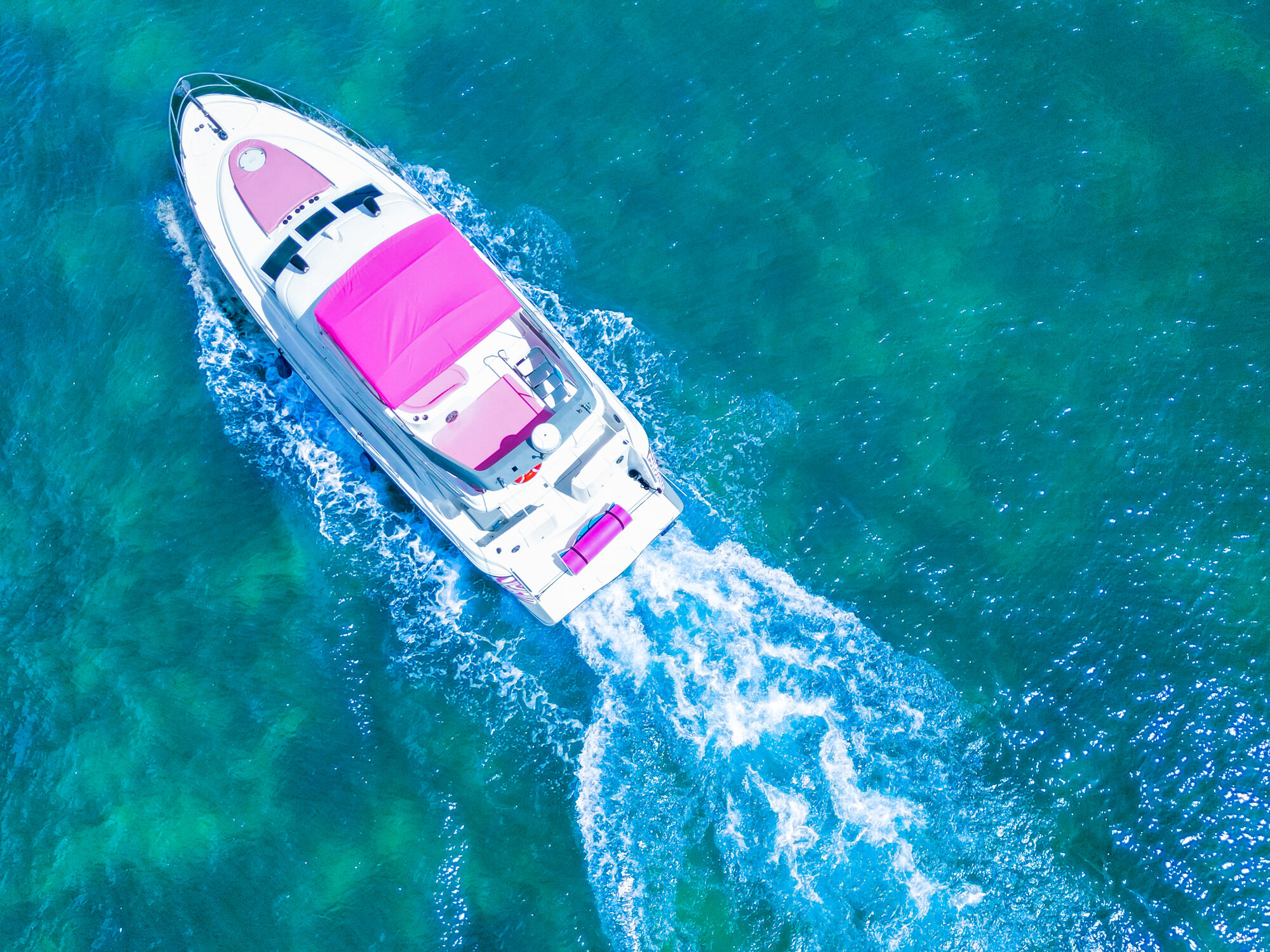 46FT MAXUM Miami yacht rental 4