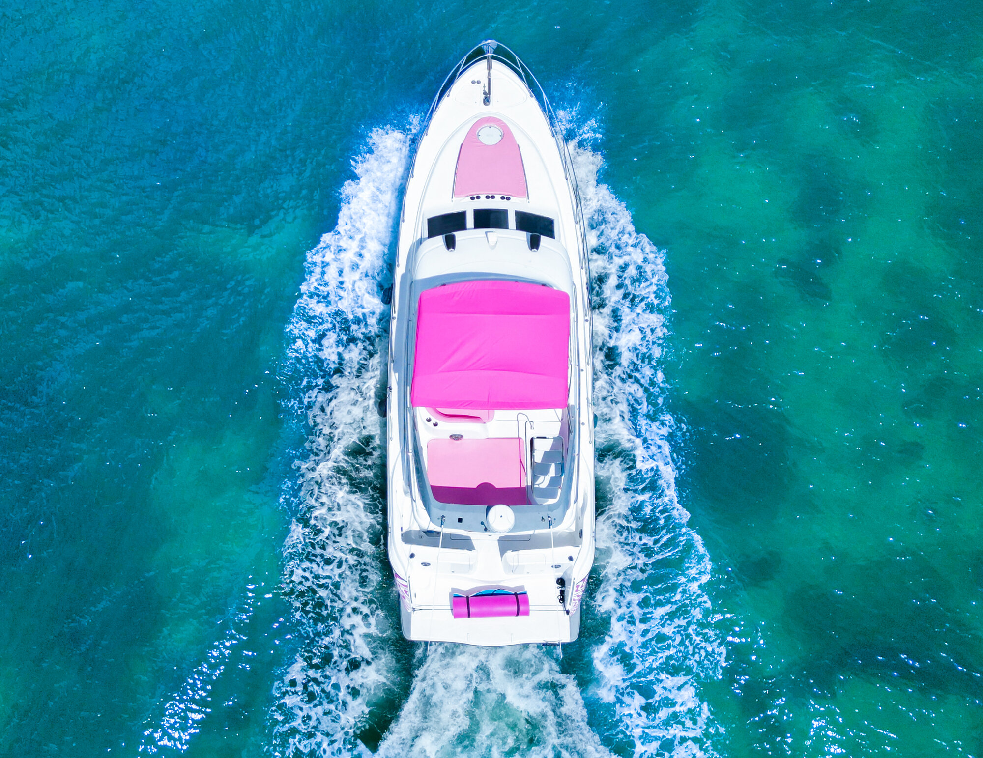 46FT MAXUM Miami yacht rental 5