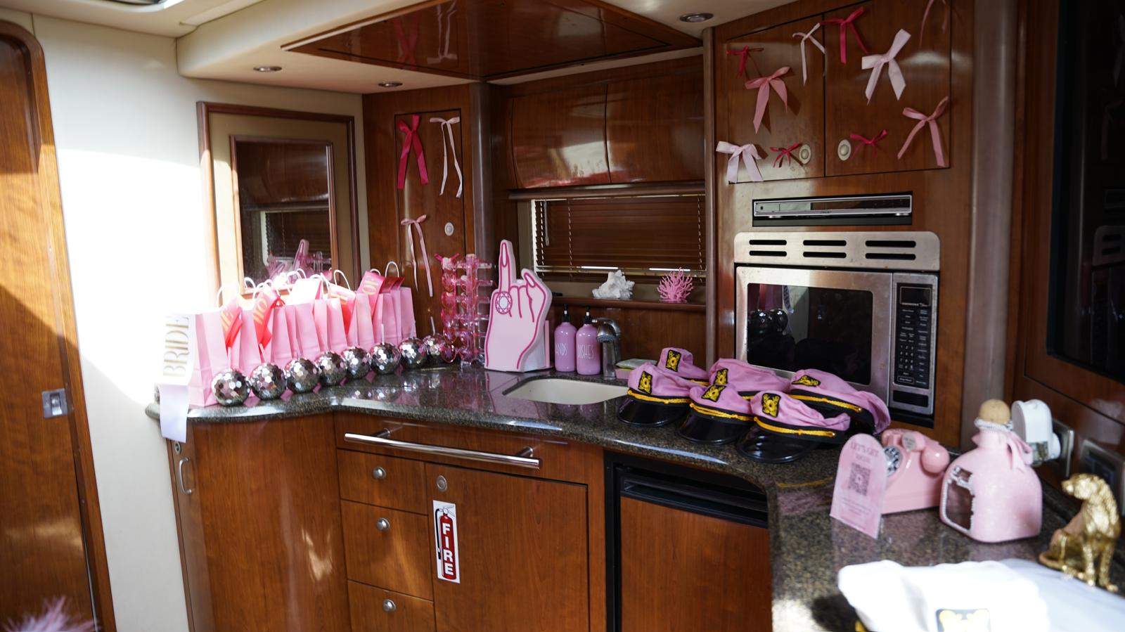 46ft Sea ray Miami yacht rental 4