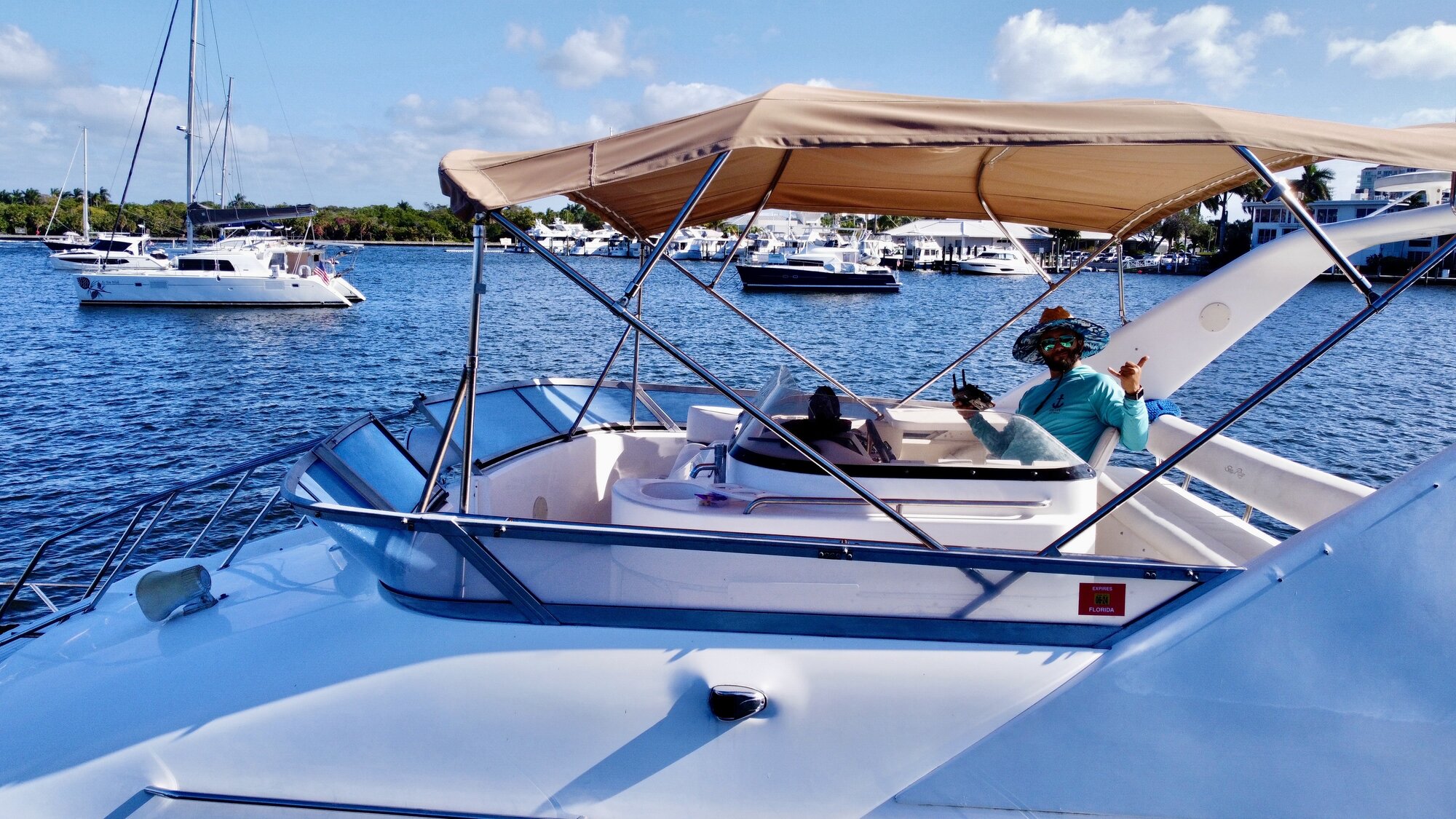 48ft Sea Ray Flybridge Miami yacht rental 4