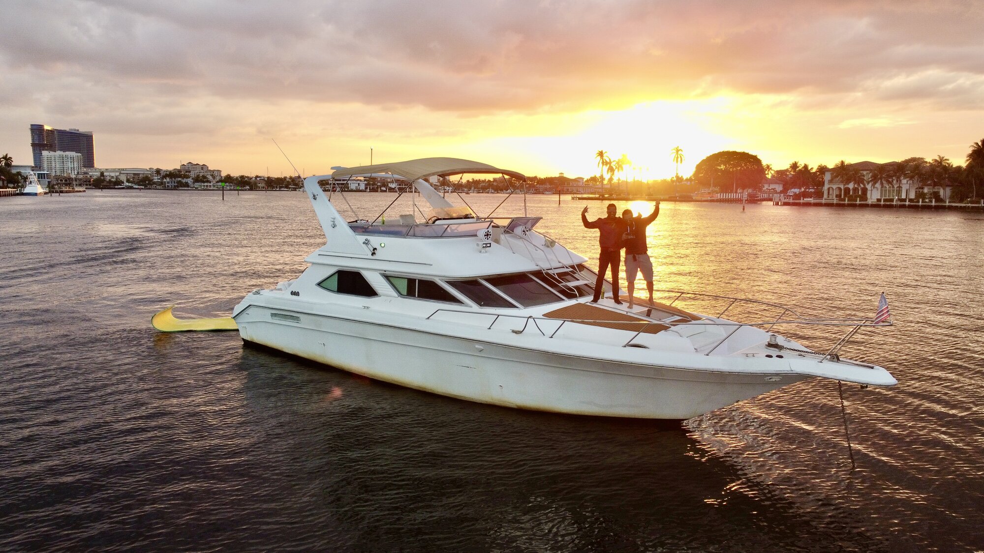 48ft Sea Ray Flybridge Miami yacht rental 5