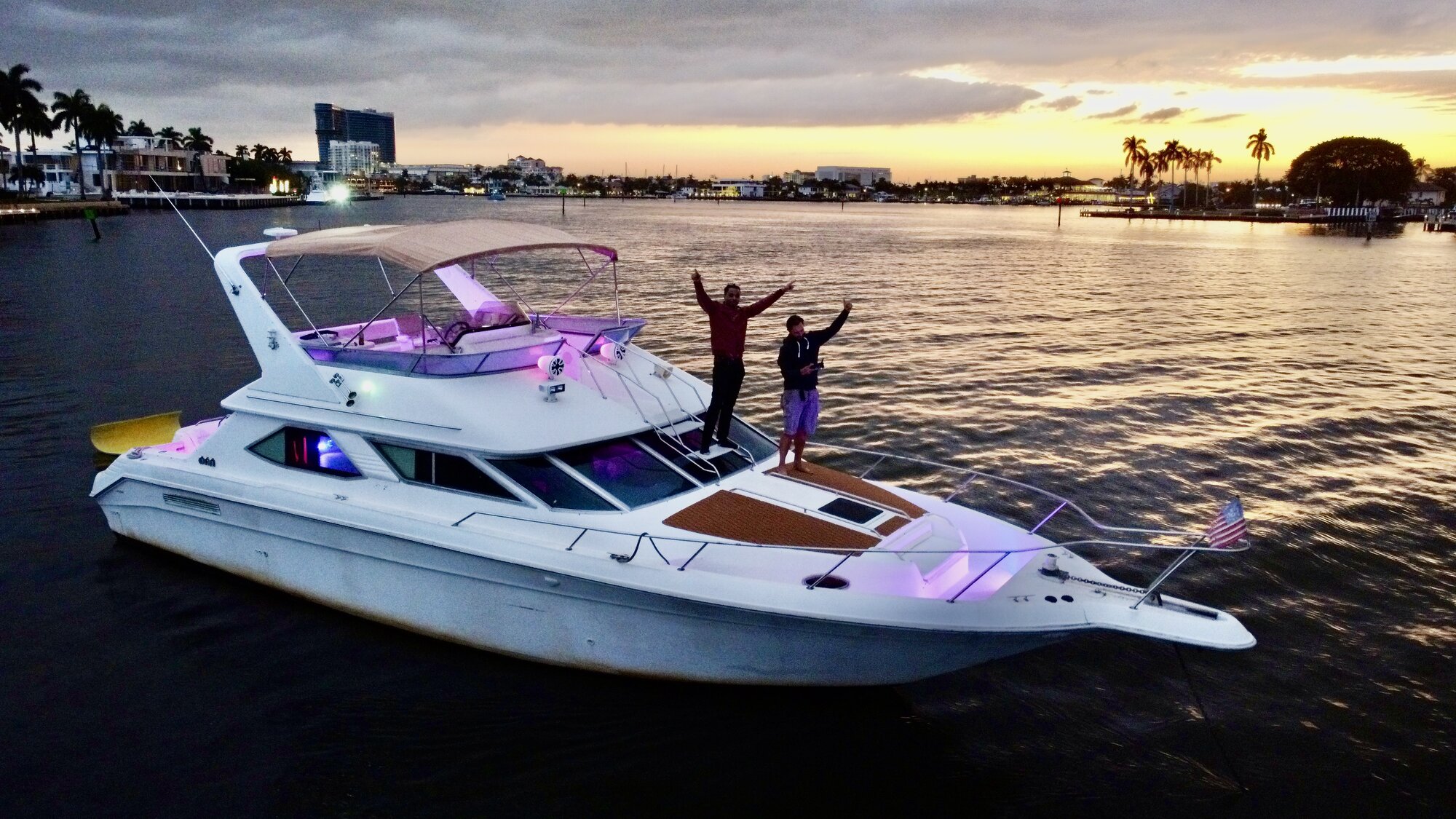 48ft Sea Ray Flybridge Miami yacht rental 6