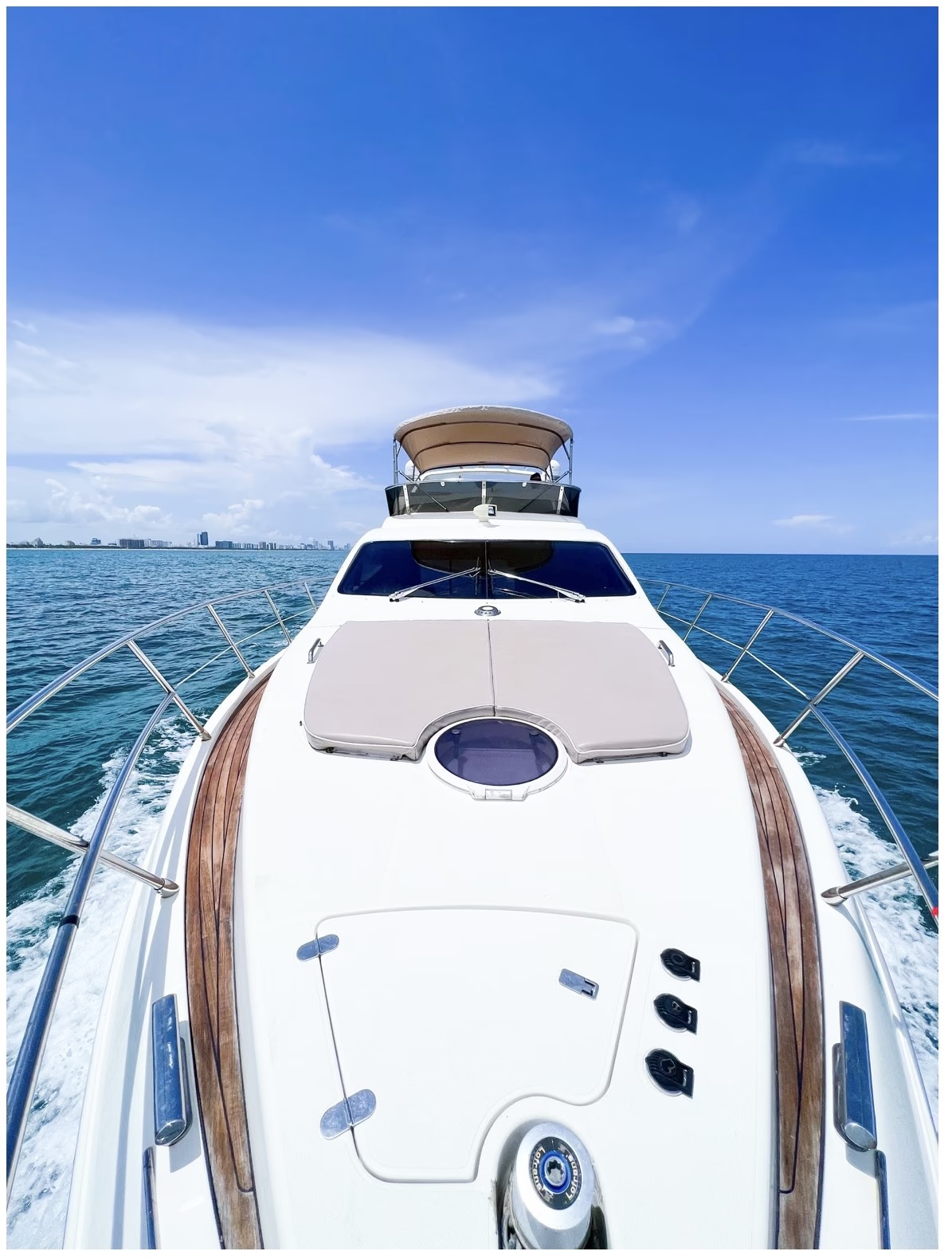 50FT AZIMUT Miami yacht rental 2