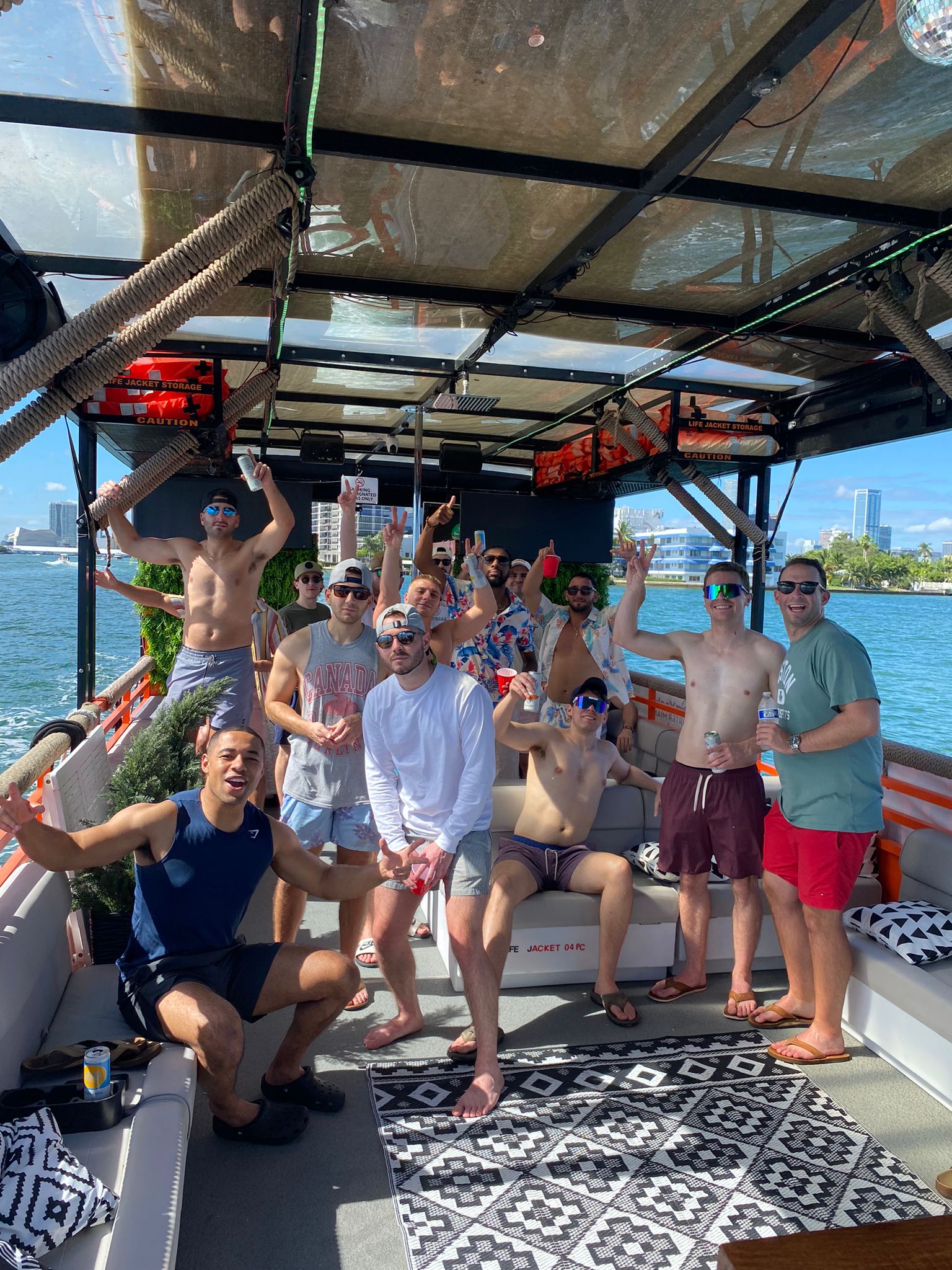50FT PONTOON (CHAMPAGNE) Miami yacht rental 5
