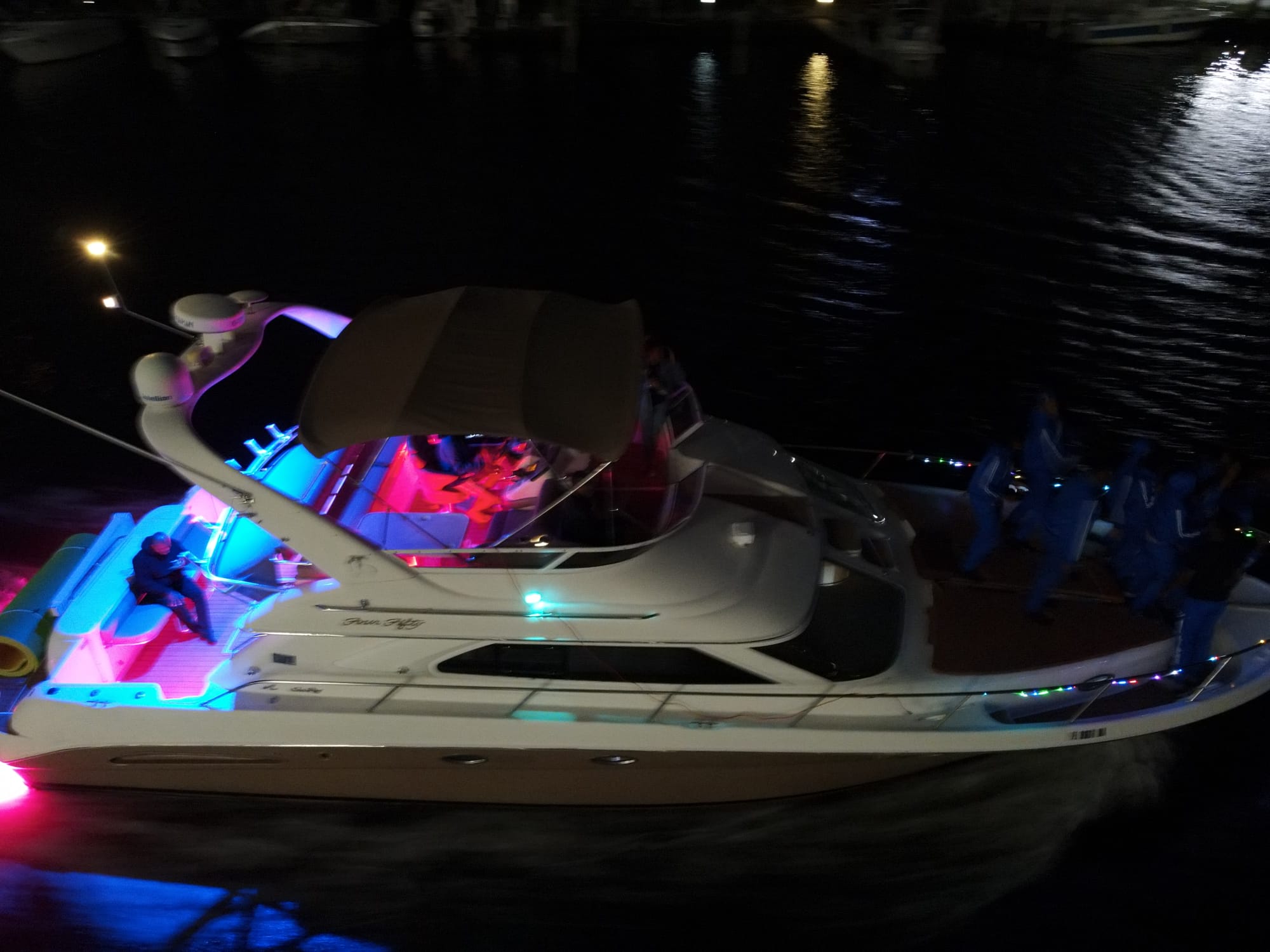50ft Sedan Flybridge Miami yacht rental 3