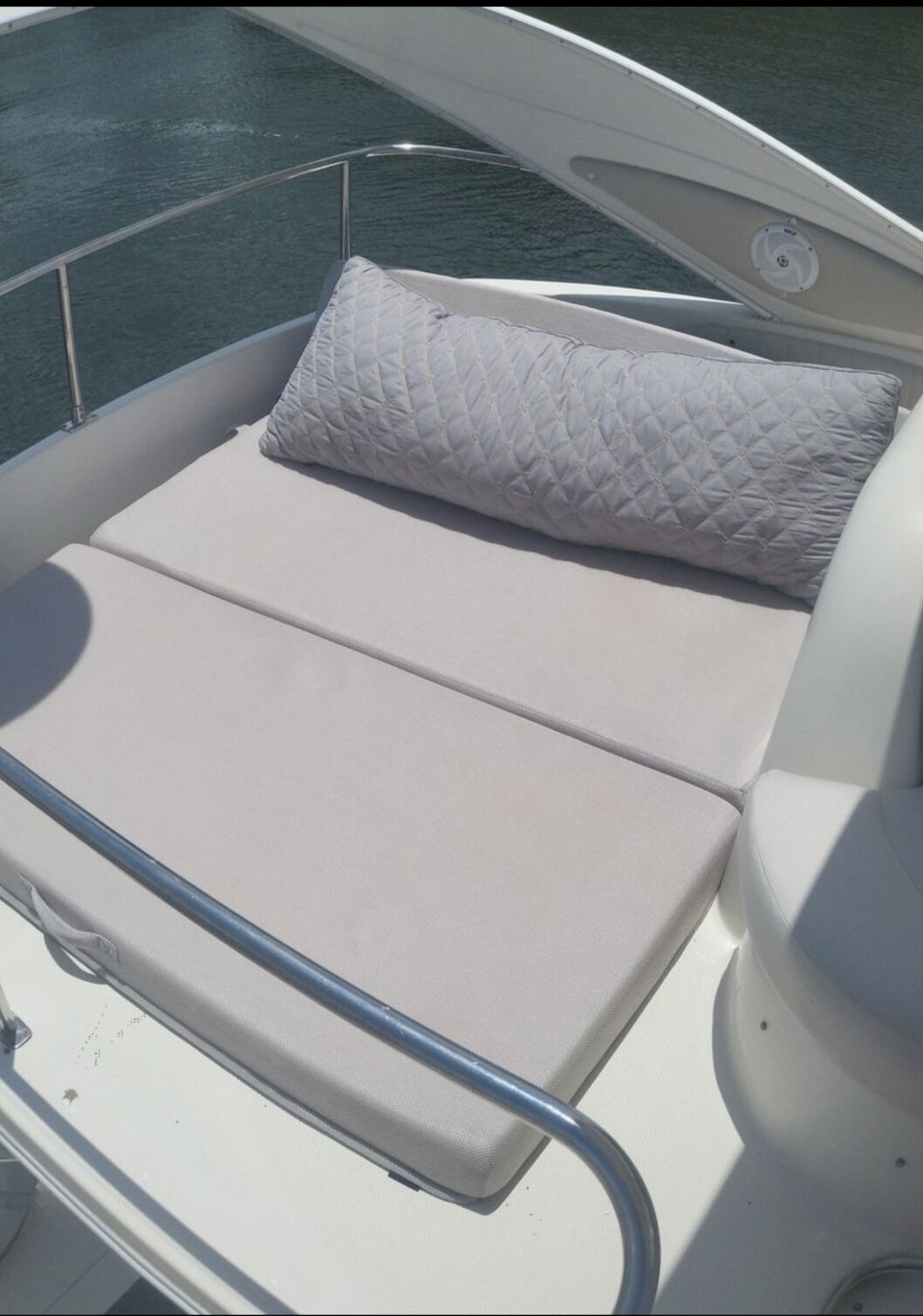 50ft Maxum Yacht in Palm Beach - BANKS Miami yacht rental 5