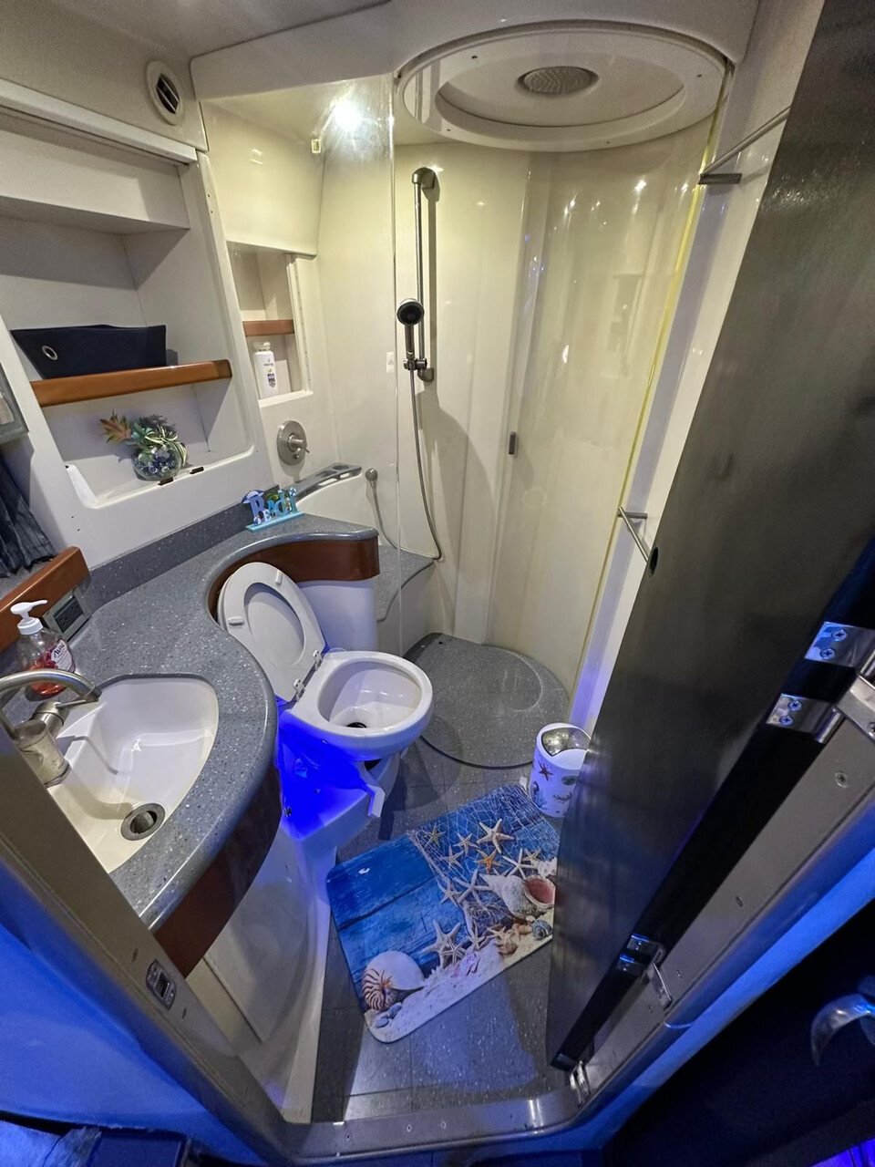 52FT "ARROW' FORMULA Miami yacht rental 2