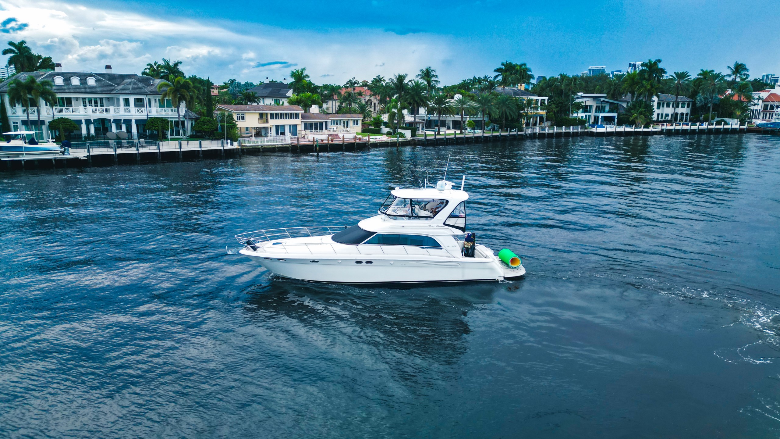 52FT SEA RAY FORT Fort Lauderdale yacht rental 2