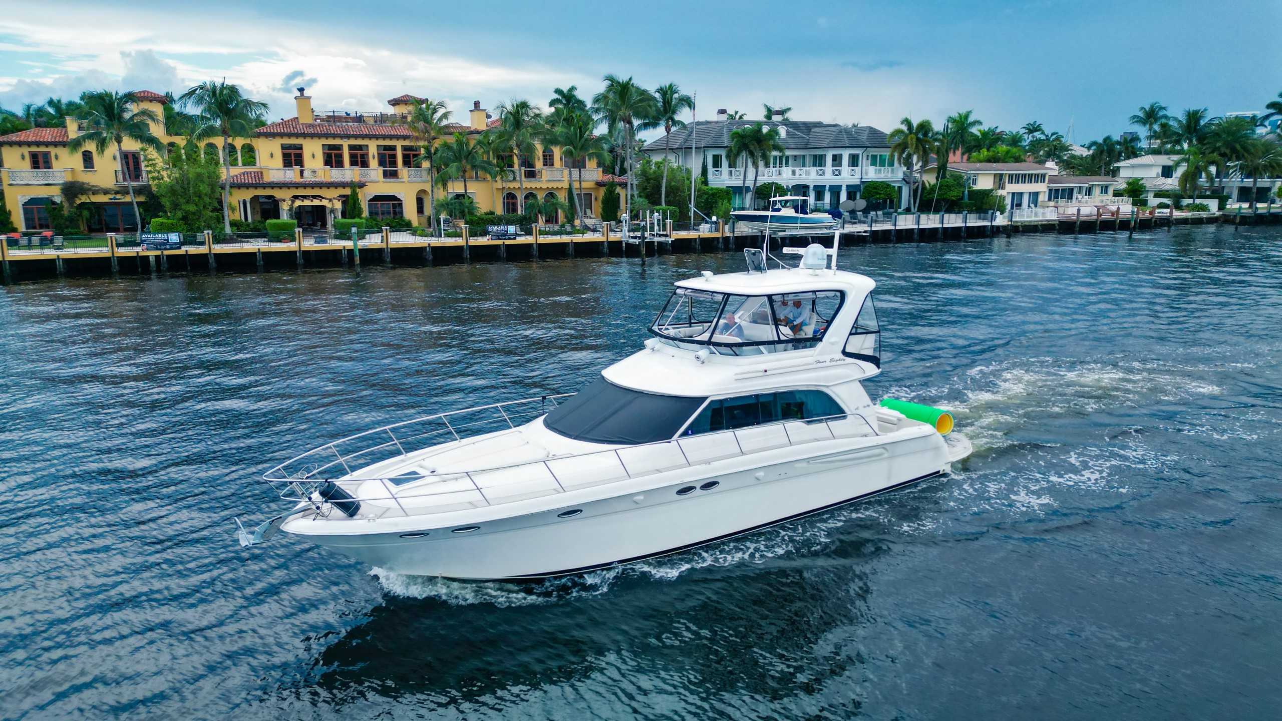 52FT SEA RAY FORT Fort Lauderdale yacht rental 3