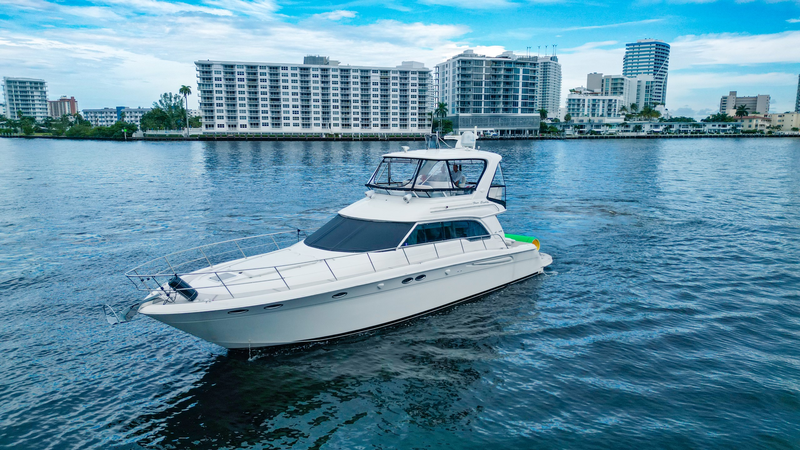 52FT SEA RAY FORT Fort Lauderdale yacht rental 5