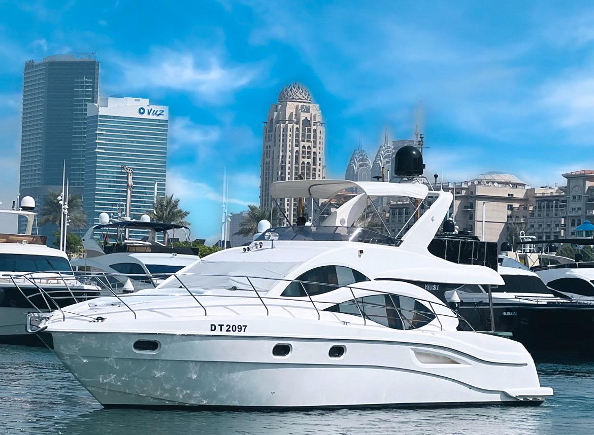 52ft Majesty Dubai yacht rental 4