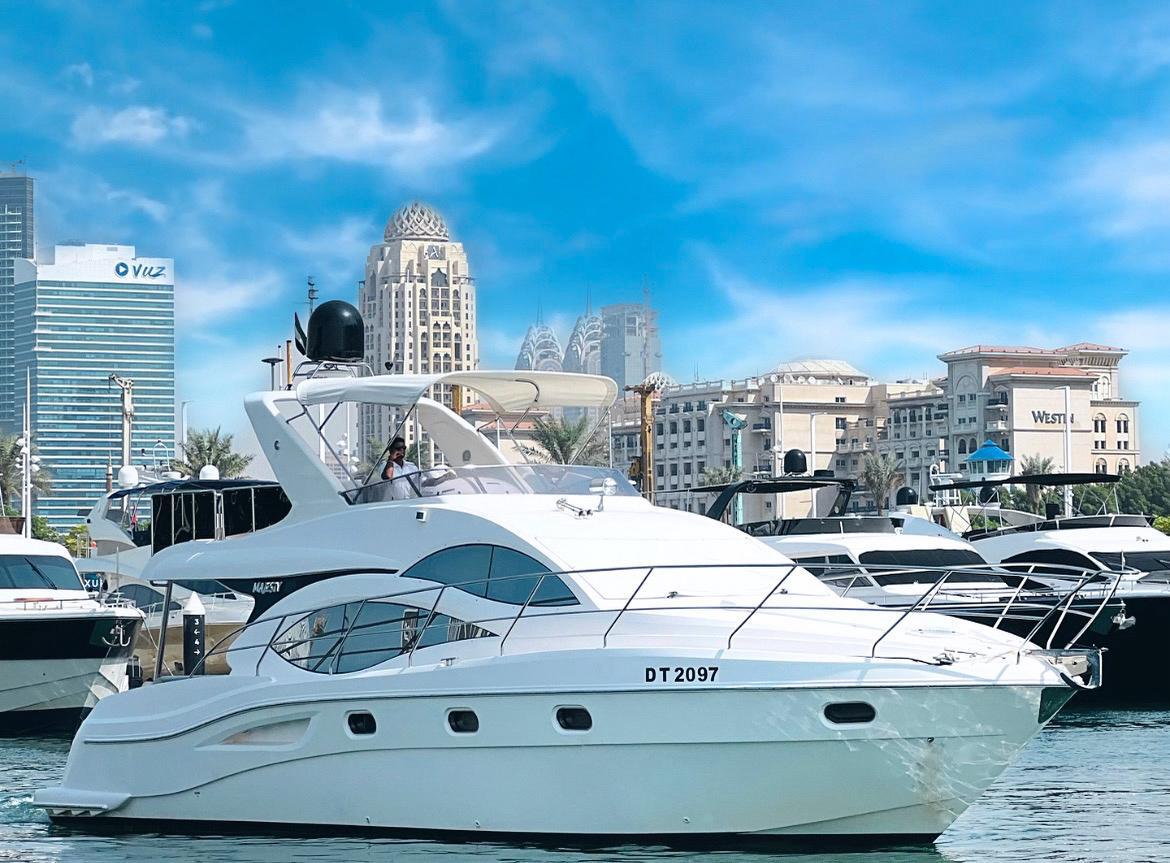 52ft Majesty Dubai yacht rental 2