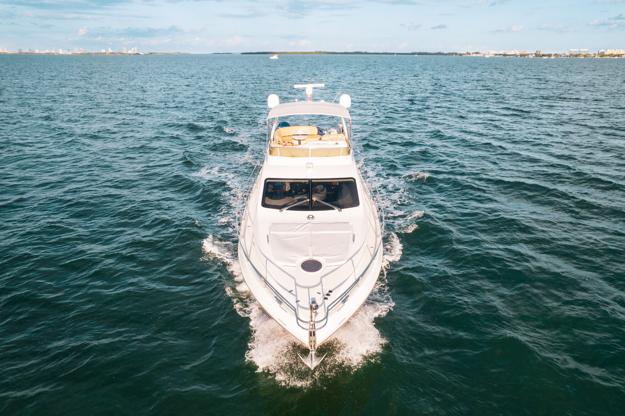 55 AZIMUT FLY Miami yacht rental 2