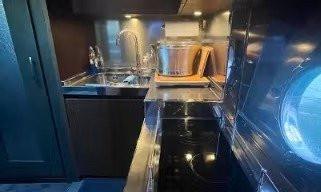 62ft Azimut Miami yacht rental 3