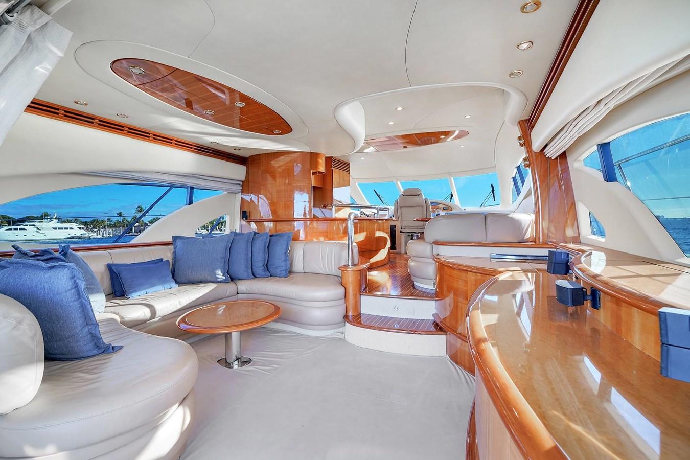 65FT AZIMUT FLYBRIDGE Miami yacht rental 4