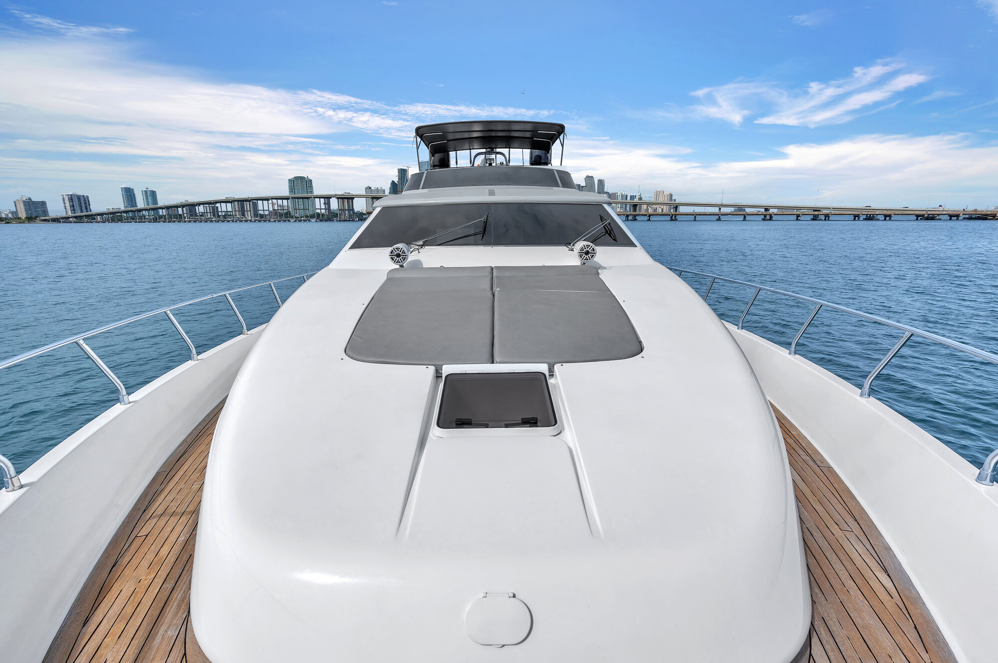 72FT LADY Miami yacht rental 4