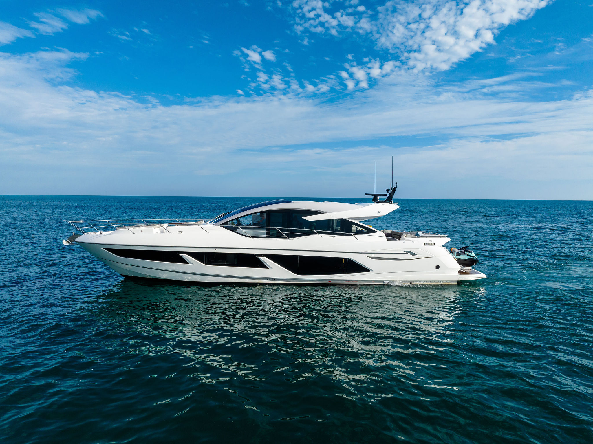 74FT SUNSEEKER Miami yacht rental 6